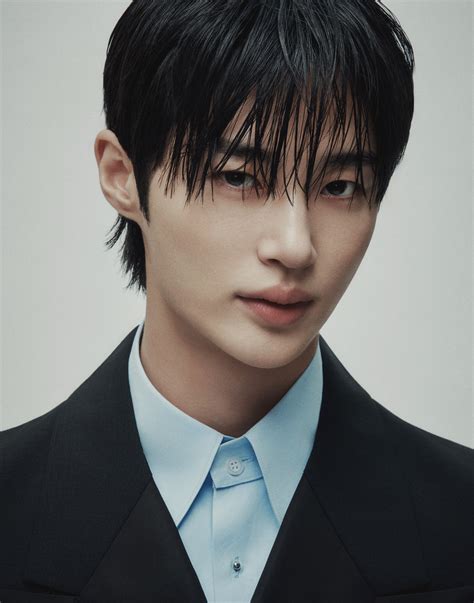 prada ambassador almodovar|Byeon Woo.